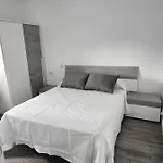 Vila Requian